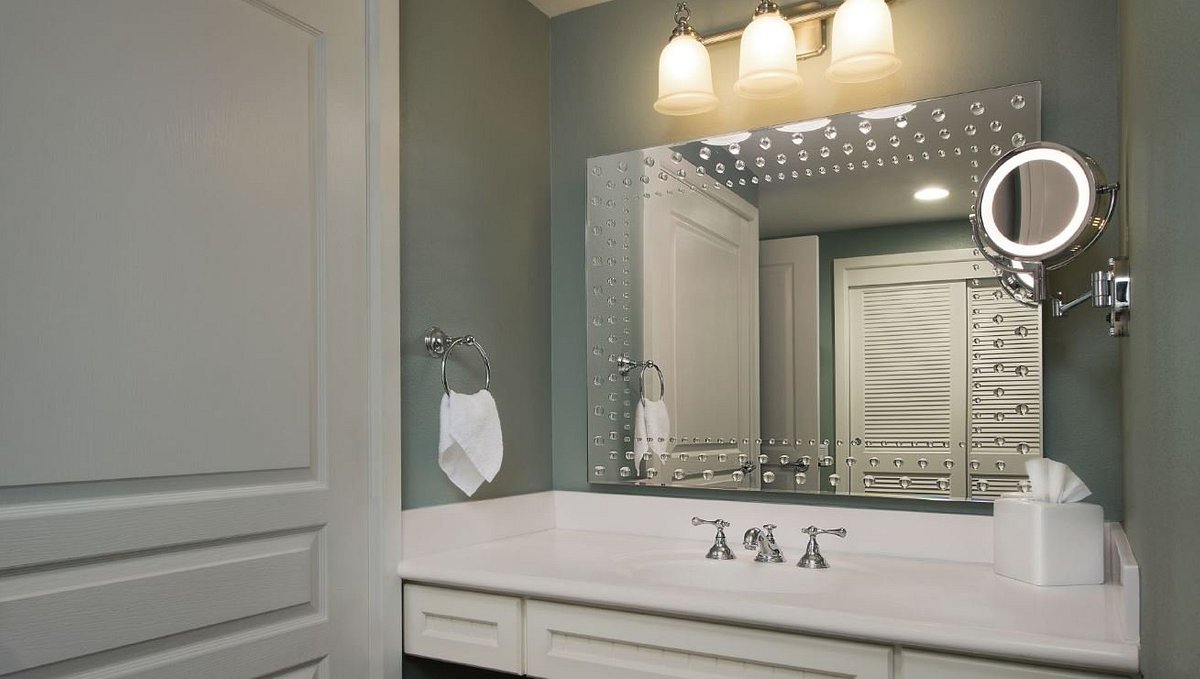 washroom.jpg DVC Resort