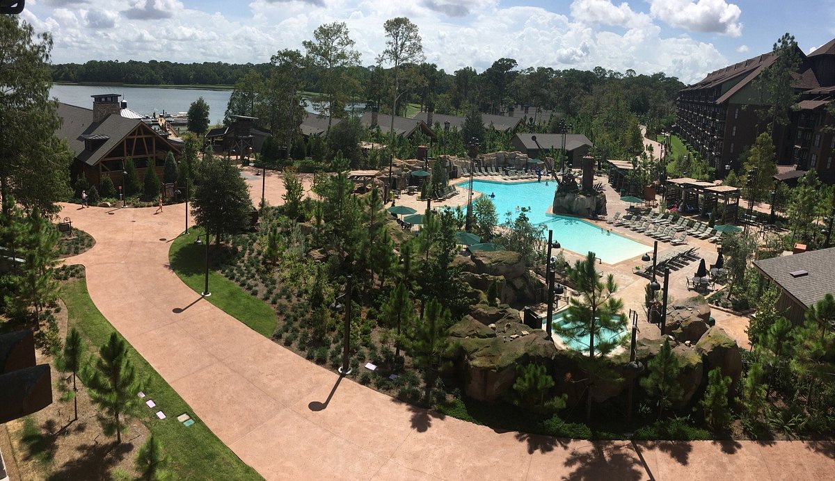 outside.jpg DVC Resort